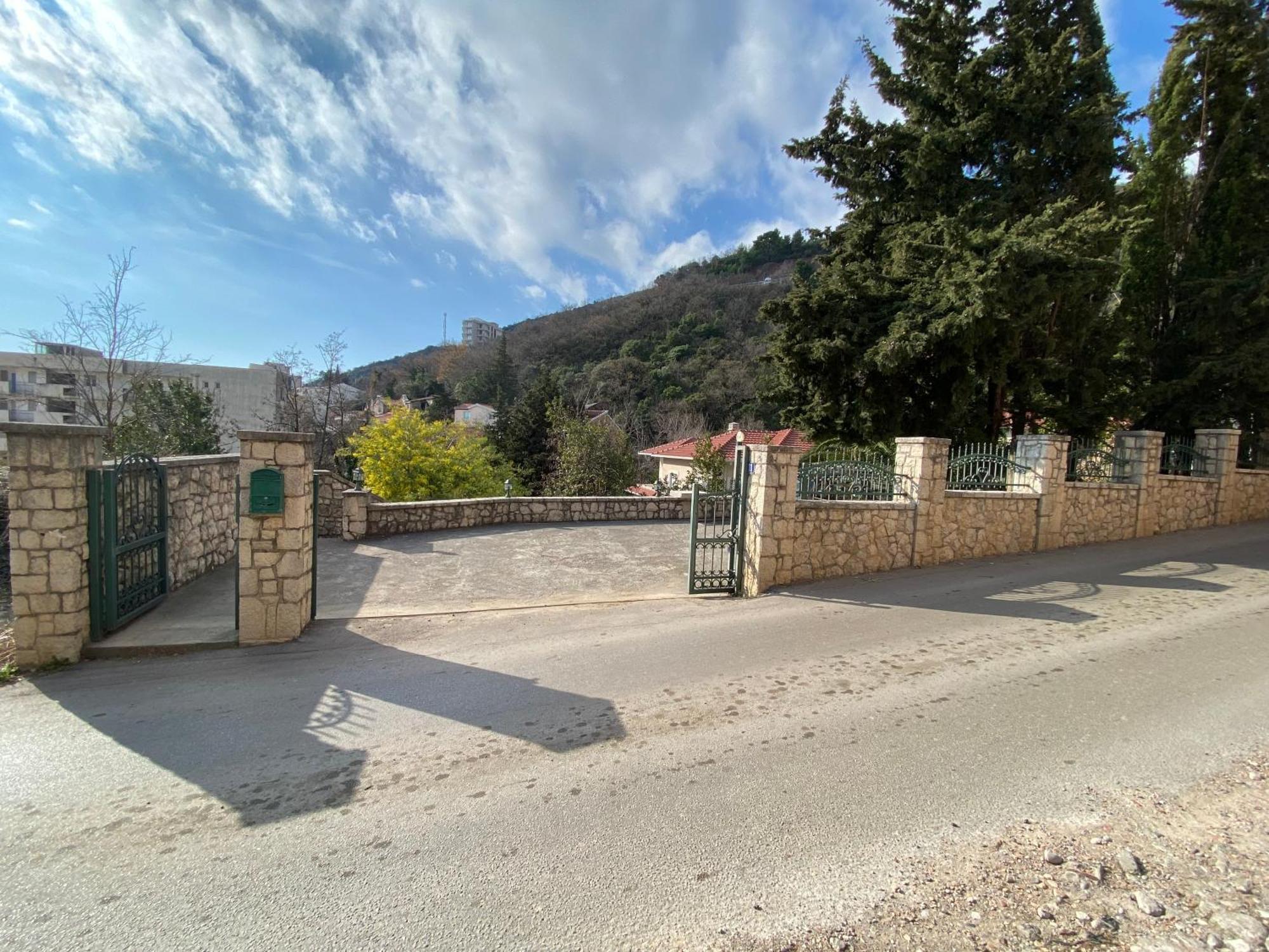 Stone Villa بودفا المظهر الخارجي الصورة