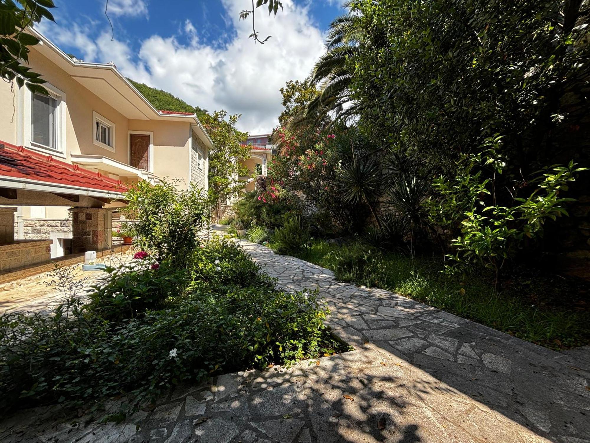 Stone Villa بودفا المظهر الخارجي الصورة